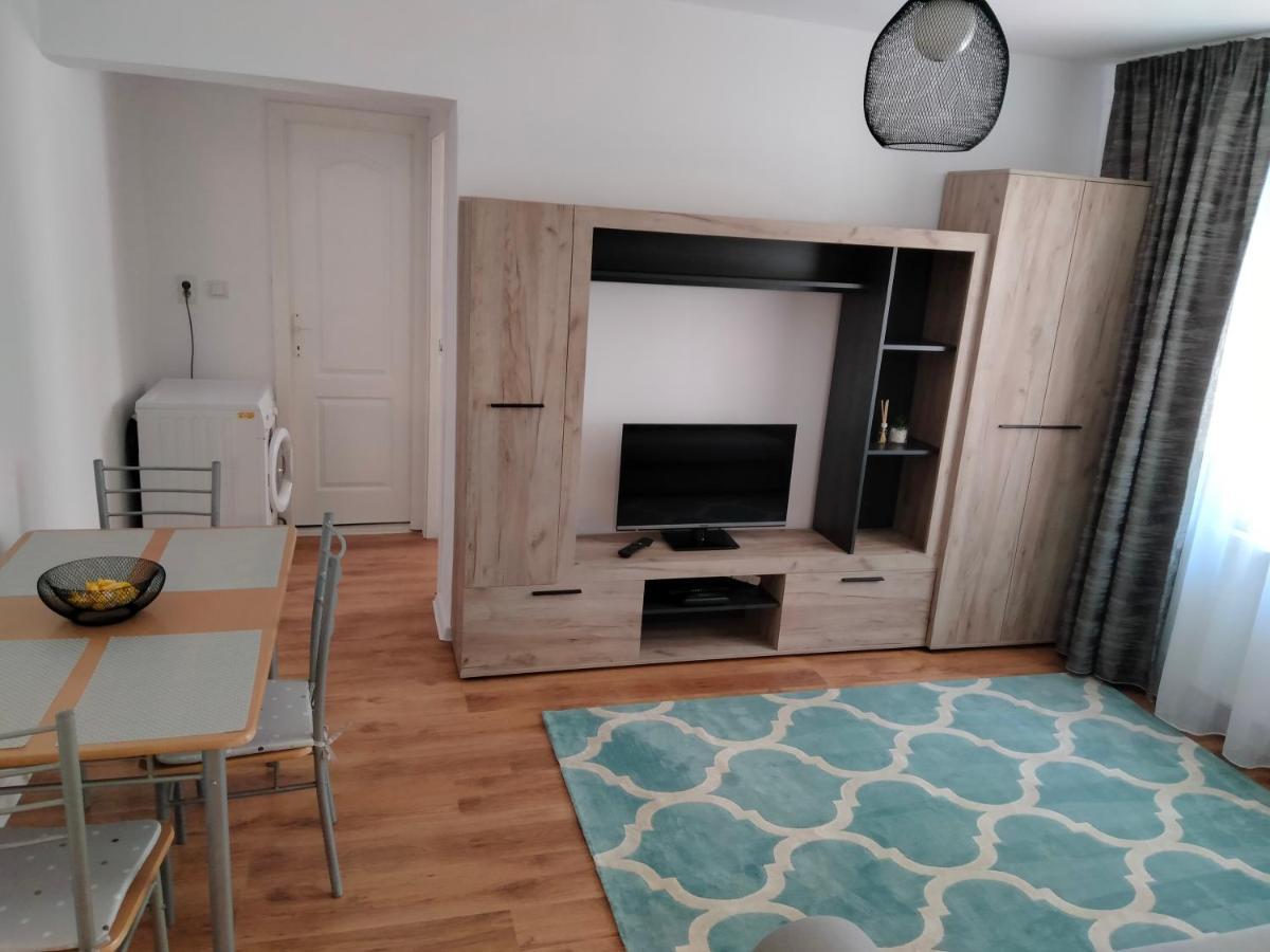 דירות אלבה לוליה Bulevard Apartament מראה חיצוני תמונה